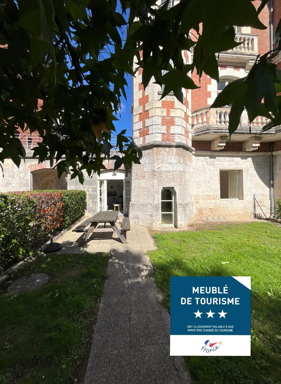 Appartement "Poulain" En Centre-Ville Linge Inclus Blois Buitenkant foto